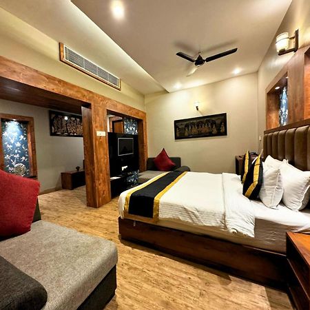 Hotel Runway Inn Pura Raghunāth 외부 사진