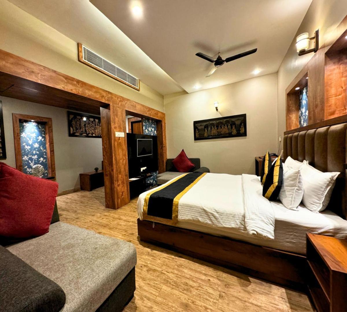 Hotel Runway Inn Pura Raghunāth 외부 사진