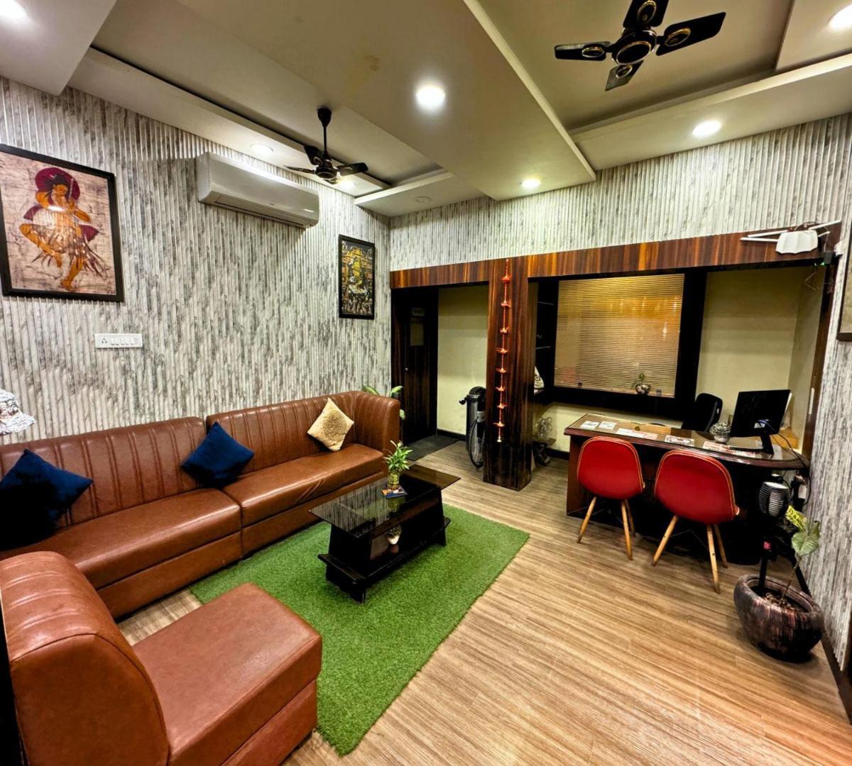 Hotel Runway Inn Pura Raghunāth 외부 사진