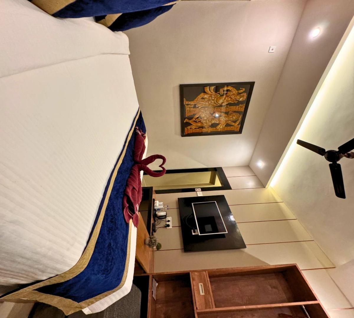 Hotel Runway Inn Pura Raghunāth 외부 사진