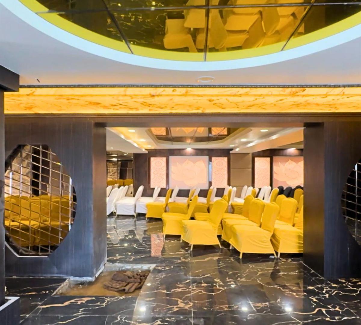 Hotel Runway Inn Pura Raghunāth 외부 사진