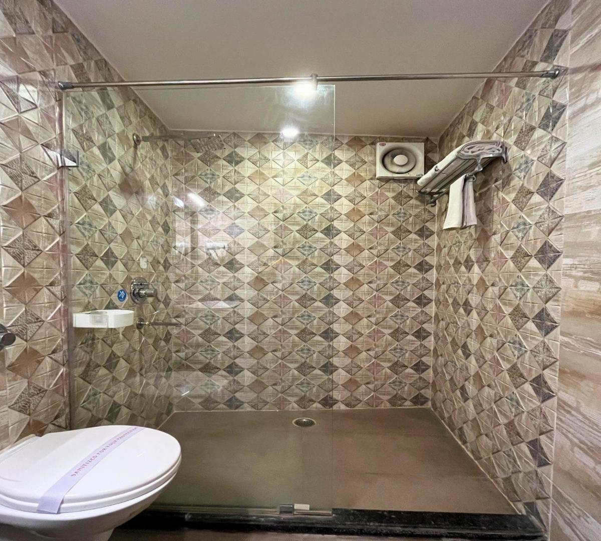 Hotel Runway Inn Pura Raghunāth 외부 사진